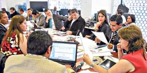Los asamble&iacute;stas de la Comisi&oacute;n de Derechos de los Trabajadores aprobaron el informe ayer en la ma&ntilde;ana. Foto: &Aacute;lvaro P&eacute;rez / El Tel&eacute;grafo