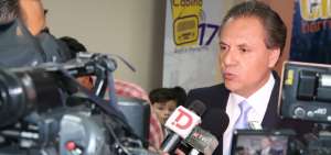 El informe fue emitido luego de que la Comisi&oacute;n de Fiscalizaci&oacute;n recibi&oacute; las pruebas de cargo y descargo por parte de los denunciantes y del propio Ochoa.