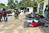 Operativos de las FF.AA. permitieron la captura de varios sujetos en Narantijo.