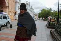 La ciudad de Cuenca enfrenta una ola de frío en las últimas semanas. Solo este lunes, los cuencanos despertaron con una temperatura de 5 °C.