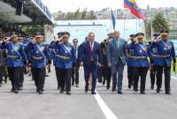 238 subtenientes se graduaron en una ceremonia especial