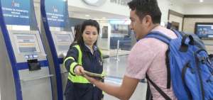 Aeropuerto de Guayaquil implement&oacute; nuevo servicio de revisi&oacute;n a los turistas