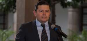 Juan Sebasti&aacute;n Rold&aacute;n, secretario de Presidencia, confirm&oacute; la decisi&oacute;n tomada por el Gobierno ecuatoriano. 