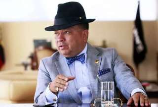 Su candidatura la presentará el Partido Socialista del Ecuador.