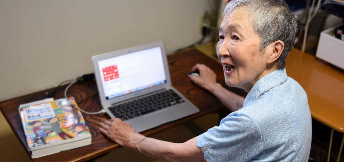 Una japonesa de 82 a&ntilde;os crea aplicaciones para iPhone