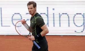 Murray, como los dem&aacute;s semifinalistas, ha tenido que jugar dos partidos en el d&iacute;a de hoy debido a la fuerte lluvia. Foto: Agencia AFP