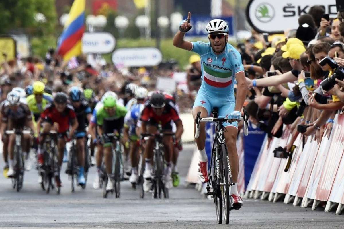 El competidor del equipo Astana logr&oacute; la primera posici&oacute;n del Tour. Foto: AFP