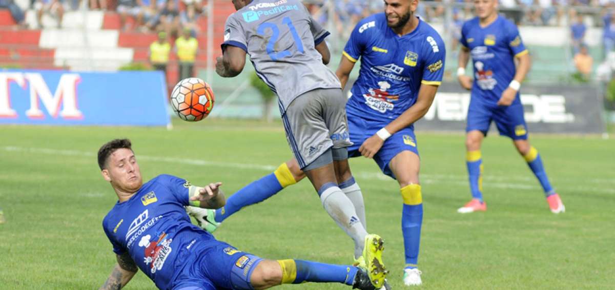 Delf&iacute;n y Emelec, los equipos con m&aacute;s opciones de ganar la segunda etapa