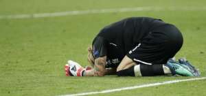 Amenazan de muerte en redes sociales al portero del Liverpool Karius
