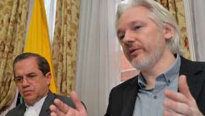 Ecuador lamenta "inacci&oacute;n" de Suecia y Gran Breta&ntilde;a en caso Assange