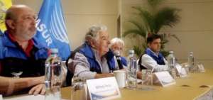 El representante especial de la misi&oacute;n de Unasur, Jos&eacute; Mujica, brind&oacute; una rueda de prensa esta tarde en Guayaquil. 