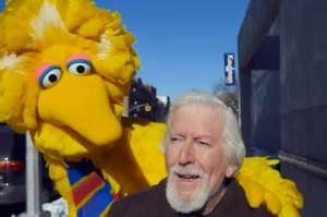 Plaza S&eacute;samo present&oacute; su versi&oacute;n de Birdman, filme nominado al Oscar (VIDEO) 