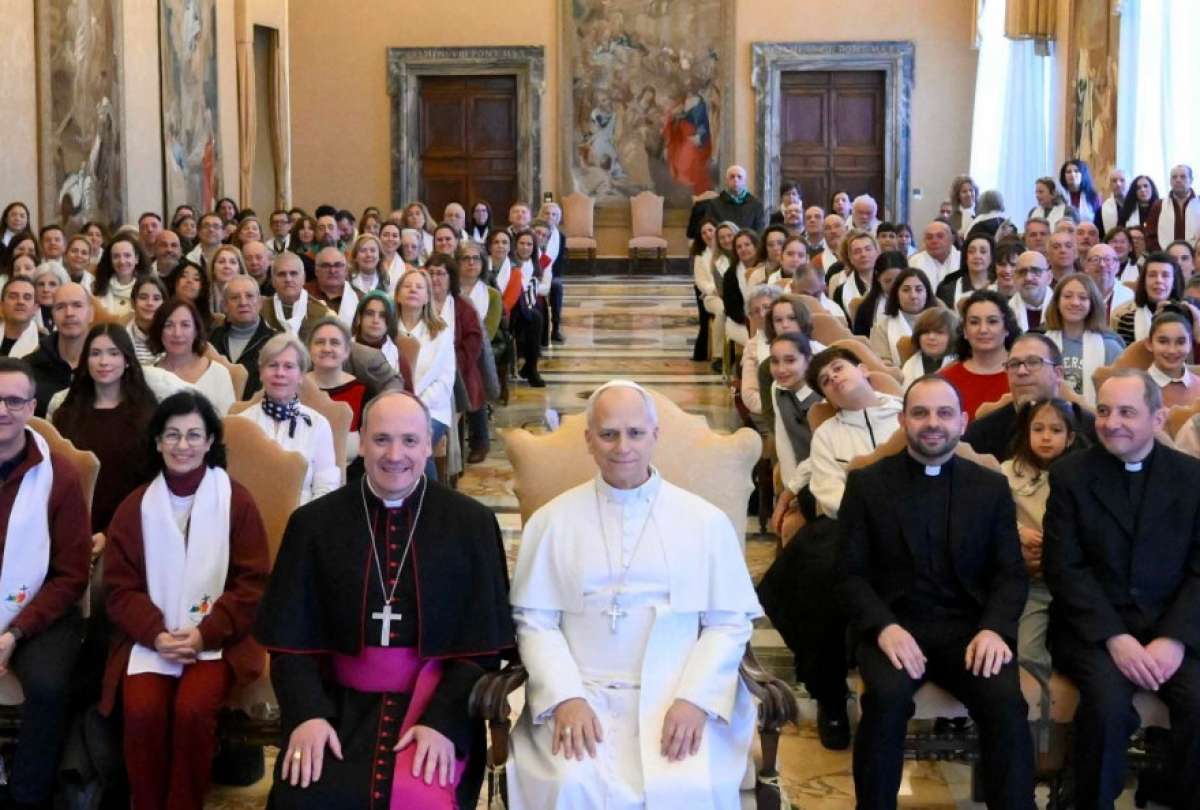 El papa Le&oacute;n XIV durante su &uacute;ltima audiencia general del a&ntilde;o en la plaza de San Pedro.