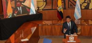 El prefecto Morales tambi&eacute;n anunci&oacute; que la carretera Km 26 - Naranjal ser&aacute; ampliada a cuatro carriles.