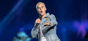 China proh&iacute;be los conciertos de Justin Bieber por sus problemas de comportamiento