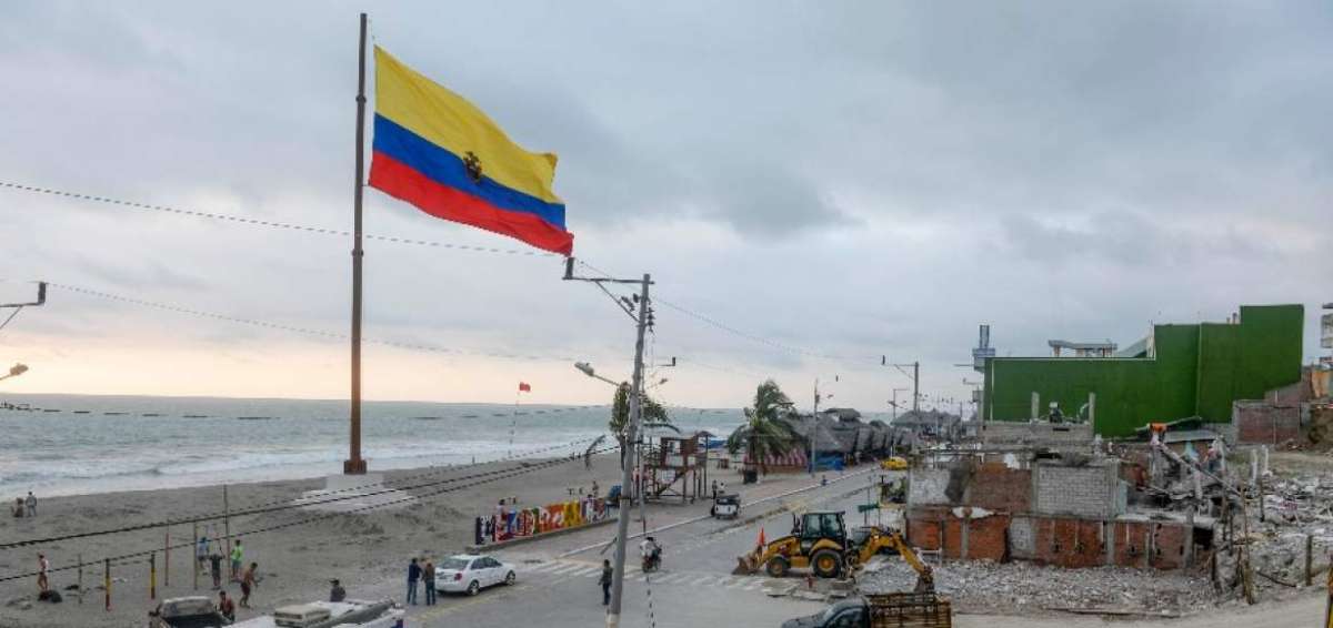 Sondeo revela aceptaci&oacute;n por medidas econ&oacute;micas tras terremoto, excepto al alza del IVA