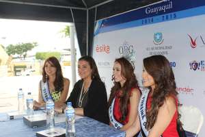 Reina de Guayaquil entreg&oacute; plan de trabajo 