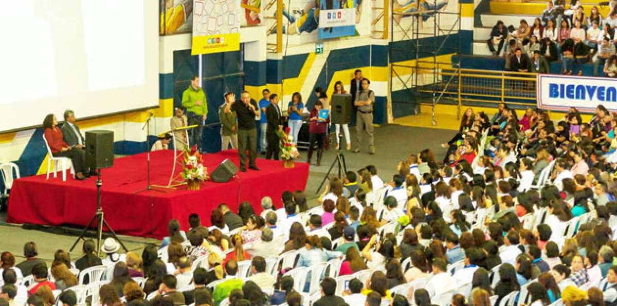 La construcci&oacute;n del Plan Decenal de Educaci&oacute;n 2016-2025 ha recorrido varias ciudades, entre ellas Quito, Guayaquil, Orellana, Portoviejo y Milagro. Archivo
