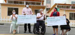 Gobierno entrega viviendas, cr&eacute;ditos y t&iacute;tulos de propiedad en Manab&iacute;