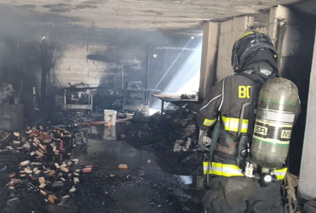 Una persona falleci&oacute; tras un incendio estructural