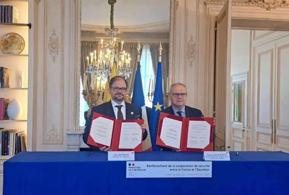 Los ministros de Ecuador y Francia suscribieron un acuerdo de cooperación mutua para apoyarse entre naciones en temas de seguridad.