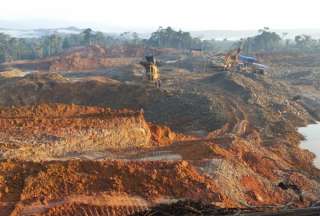 Gobierno Nacional suspendió actividades en cuatro concesiones mineras en Napo