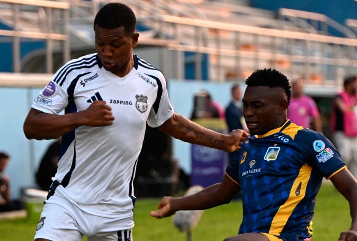 Volea de Luis Castillo le da a Emelec un triunfo clave sobre Delfín