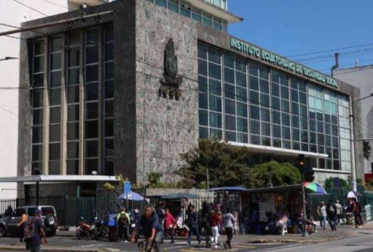 Afiliados y pensionistas del IESS deben mantener sus datos actualizados.