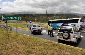 La v&iacute;a Guayllabamba- Oyacoto permanecer&aacute; cerrada por seis meses. Foto: &Aacute;lvaro P&eacute;rez/ EL TEL&Eacute;GRAFO