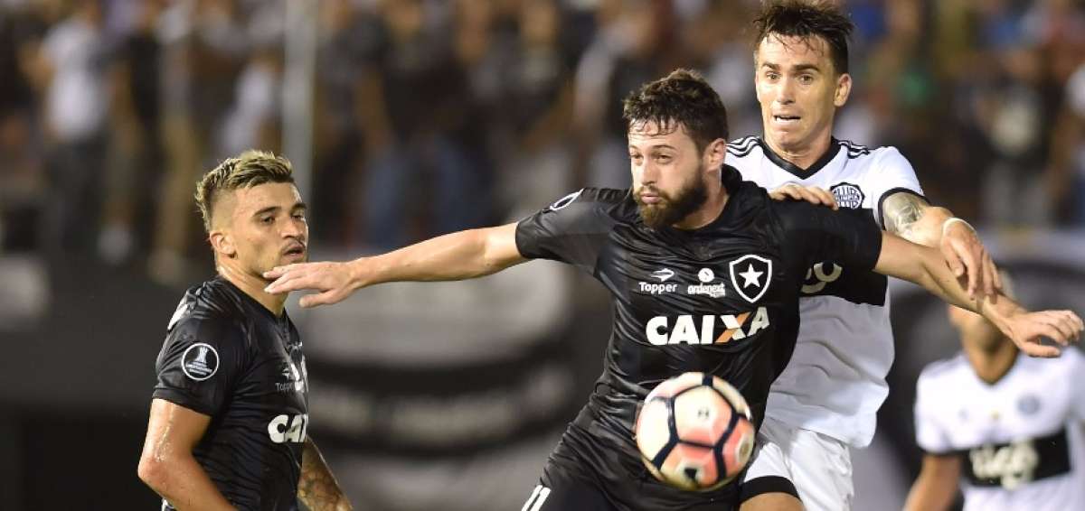 Botafogo completa el grupo 1 de la Libertadores y ser&aacute; rival de Barcelona