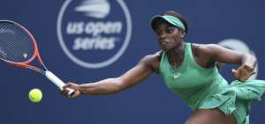 Stephens y Barty cumplen y avanzan a semifinales en Montreal