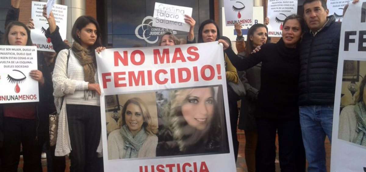 Un plant&oacute;n se efectu&oacute; el jueves a las afueras de la Corte de Justicia, en el que participaron familiares, amigos y ciudadan&iacute;a en general.