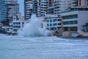 Doce playas del pa&iacute;s fueron declaradas en bandera roja debido al alto nivel de amenaza, mientras las autoridades piden evitar el ingreso al mar y respetar las medidas de seguridad.