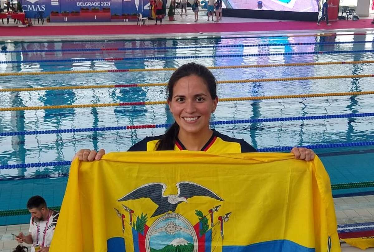 Mar&iacute;a Ver&oacute;nica C&oacute;rdova: Doble r&eacute;cord para Ecuador en Mundial de Apnea