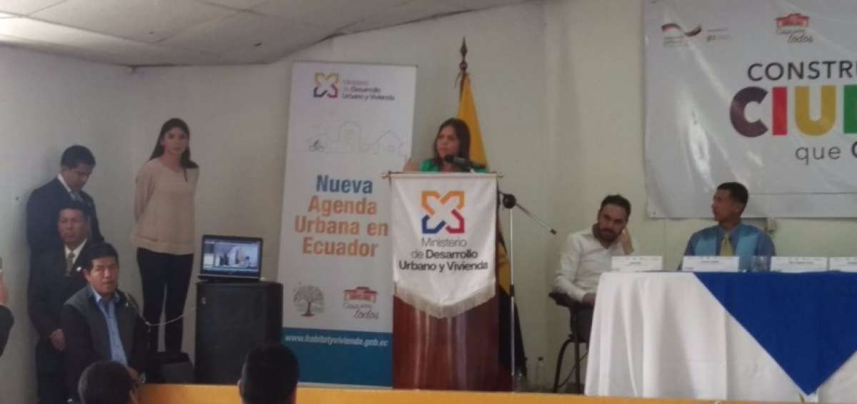 Vicepresidenta (e) participa en taller para construcci&oacute;n de agenda urbana nacional