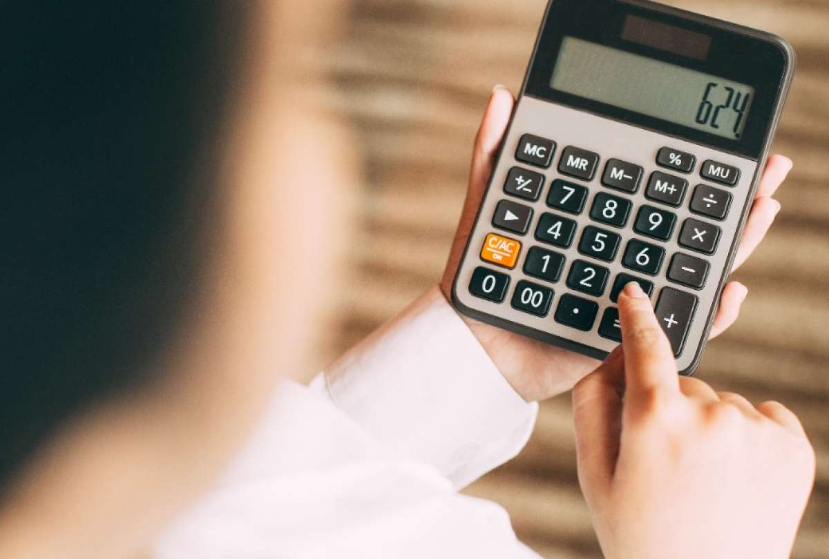 El tr&aacute;mite puede realizarse en l&iacute;nea o en las ventanillas del SRI, seg&uacute;n el tipo de factura.