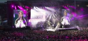 La cantante Ariana Grande participa en el &lsquo;One Love Manchester&rsquo;, concierto ben&eacute;fico para las familias de las v&iacute;ctimas de su show del pasado 22 de mayo.