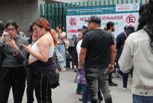 Asciende a 13 la cifra de muertos por explosión de camión de gas en Ciudad de México
