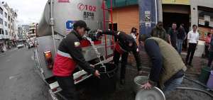 El 49% de los barrios y ciudadelas de la capital de Tungurahua no tiene agua potable. La toma de dos plantas de tratamiento por parte de grupos ind&iacute;genas se manten&iacute;a hasta la tarde de ayer.