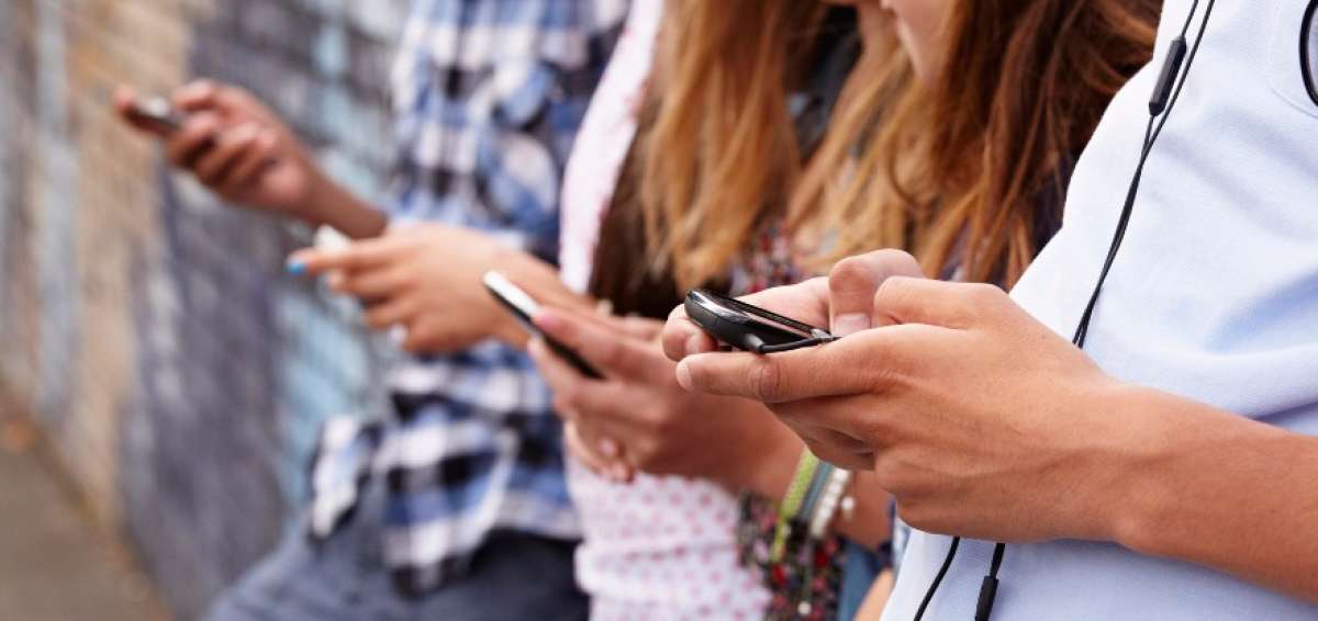 El uso excesivo del celular tambi&eacute;n es una adicci&oacute;n