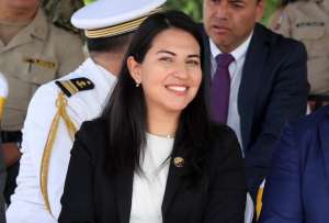 La ministra Sariha Moya dijo que el objetivo del Gobierno es un saneamiento de las finanzas públicas y una optimización del gasto. 