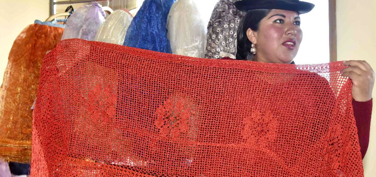 Eliana Paco lleva la moda de la chola al Fashion Week