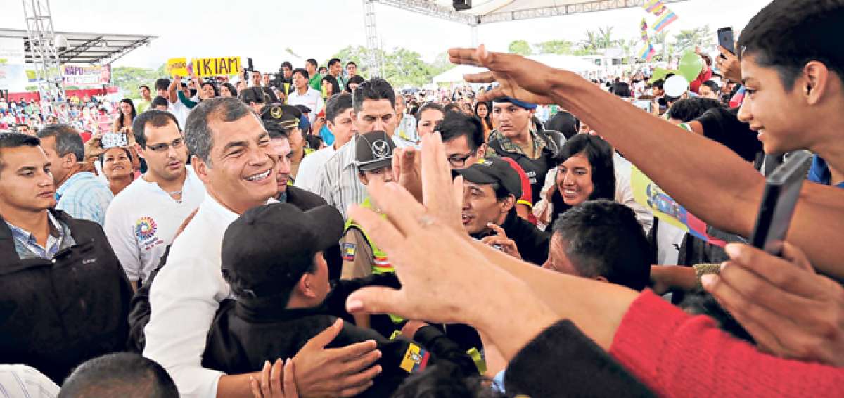 El Enlace Ciudadano 433 se realiz&oacute; ayer en la cancha del barrio San Agust&iacute;n, en el cant&oacute;n Archidona de la amaz&oacute;nica provincia del Napo. Foto: Cortes&iacute;a / Presidencia de la Rep&uacute;blica