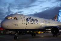 Un vuelo de la aerolínea JetBliue tuvo un percance debido a las turbelencias. 