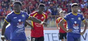 La &uacute;ltima vez que los &lsquo;cet&aacute;ceos&rsquo; y morlacos se enfrentaron fue el 13 de agosto en Cuenca. El juego termin&oacute;  1-1 con tantos de Ord&oacute;&ntilde;ez (izq.) y Johnson. 