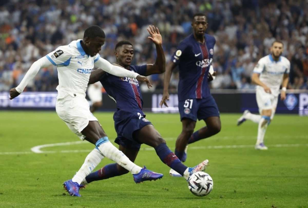 Paris Saint-Germain y Willian Pacho perdieron el clásico en la Ligue 1