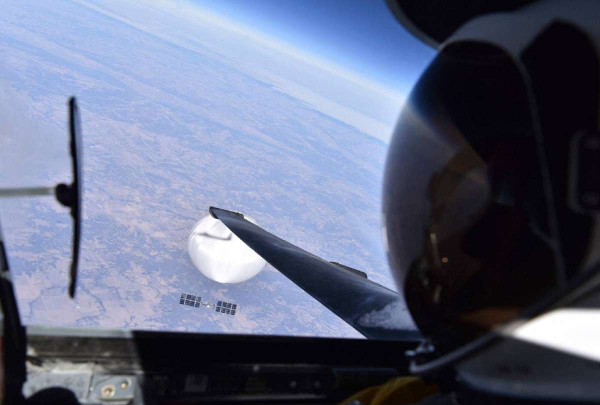 Ovnis, esa fue la primera alerta que hubo en EEUU. Sin embargo, el Departamento de Defensa de Estados Unidos publicó una selfie tomada por un piloto desde la cabina de un avión de vigilancia U-2