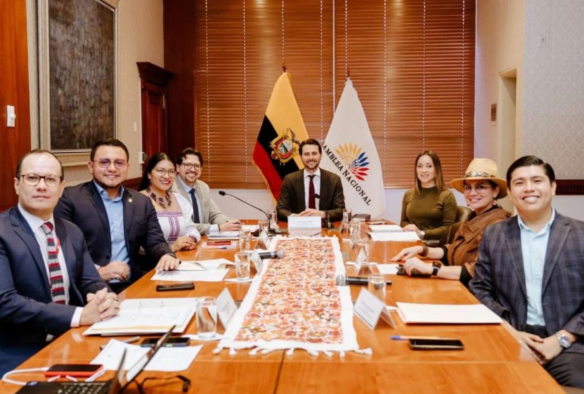 Pedido de juicio político contra Manzano no pasó.