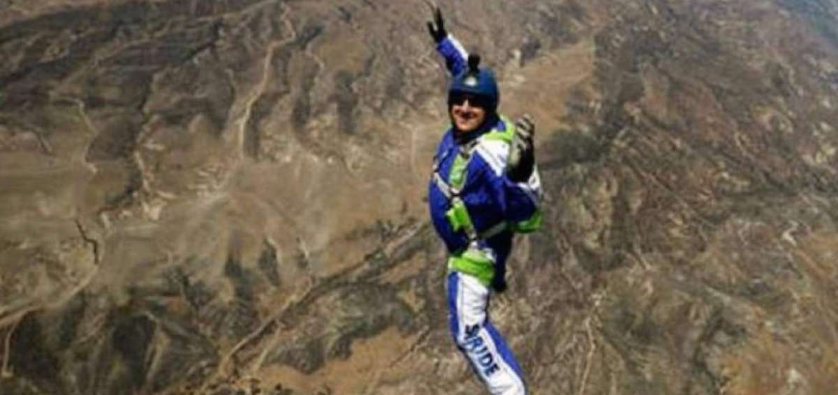 El incre&iacute;ble salto de un hombre sin paraca&iacute;das a m&aacute;s de 7 km de altura
