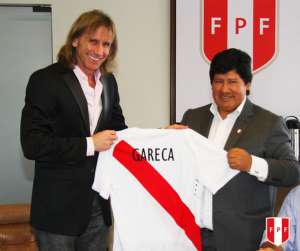 El tigre Gareca, el DT con misi&oacute;n de llevar a Per&uacute; al mundial tras 33 a&ntilde;os
